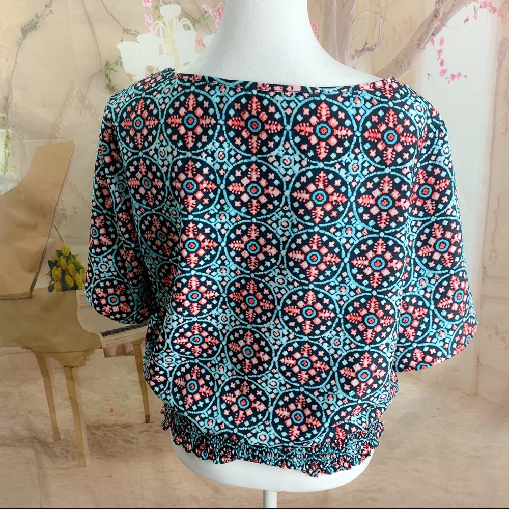 SOLD Michael Kors Graphic Print Elastic Waist Blouse - Picture 7 of 10